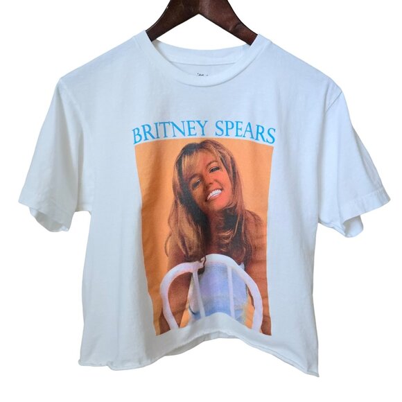 Britney Spears Cropped Oversized Graphic Tee Shirt - Picture 1 of 10
